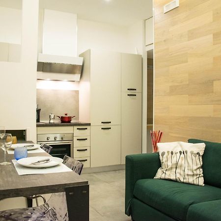 Largo Leopardi Modern Apartment ローマ エクステリア 写真